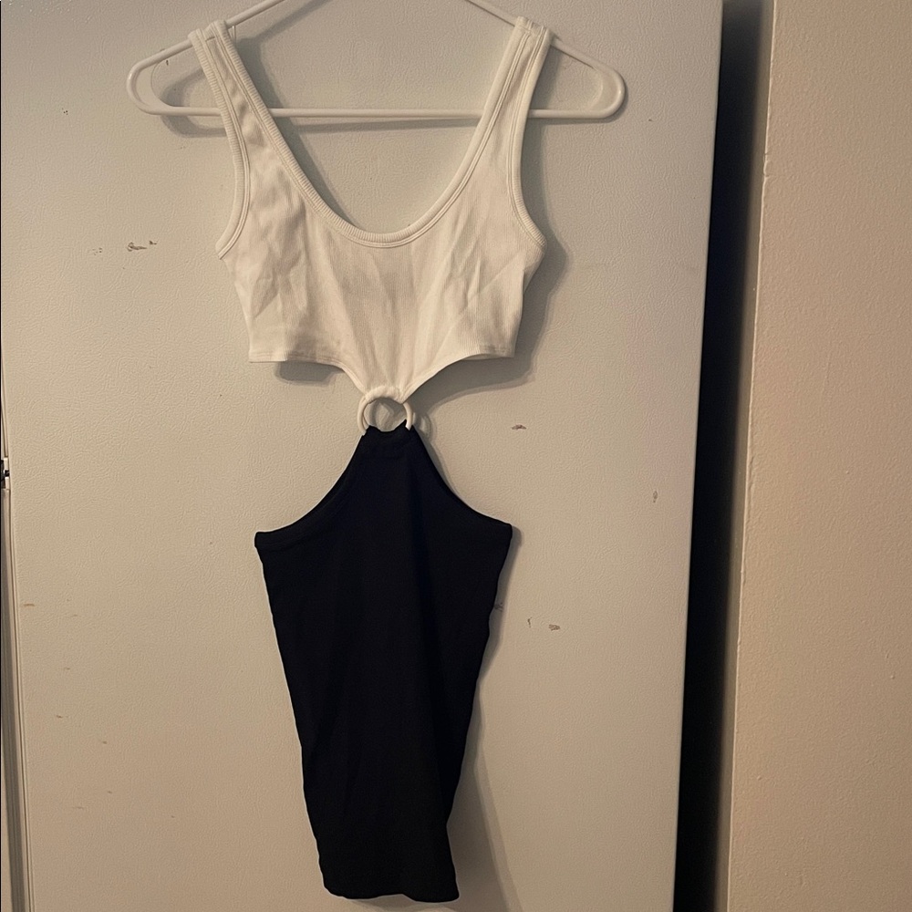 Kendall & Kylie Size XS White + Black Ribbed Sides‎ Cut Out Mini Dress City Fun